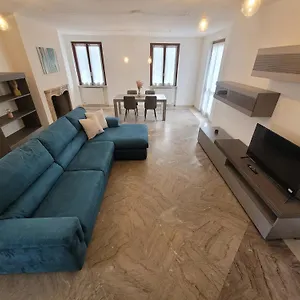 apt-arya.italymilanhotels.net/