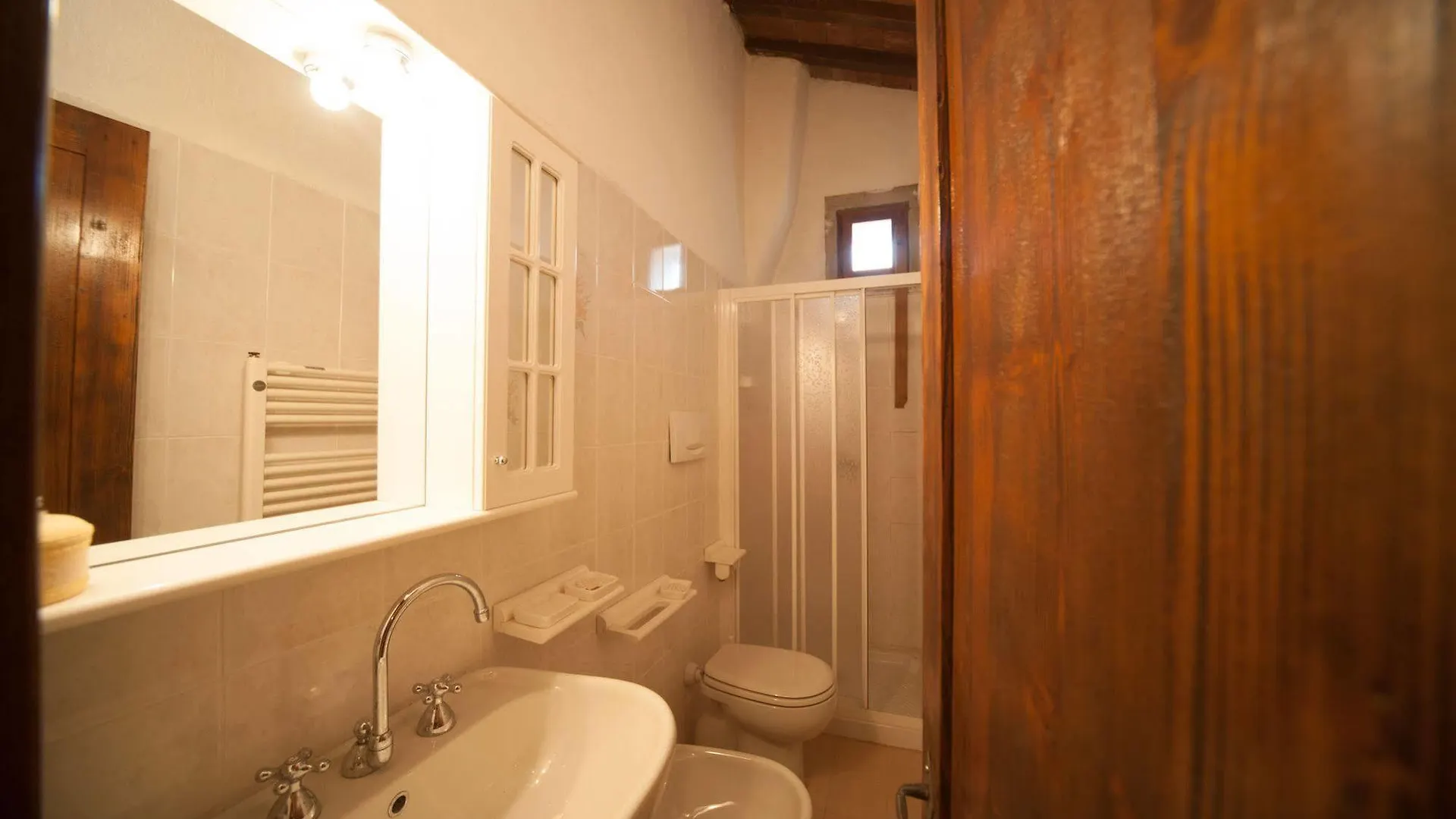 Casale Rosennano Guest House Siena Country house